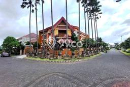 Rumah Elit Modern Tanpa Renovasi di Bandulan Malang Rumah Elit Modern Tanpa Renovasi di Bandulan Malang