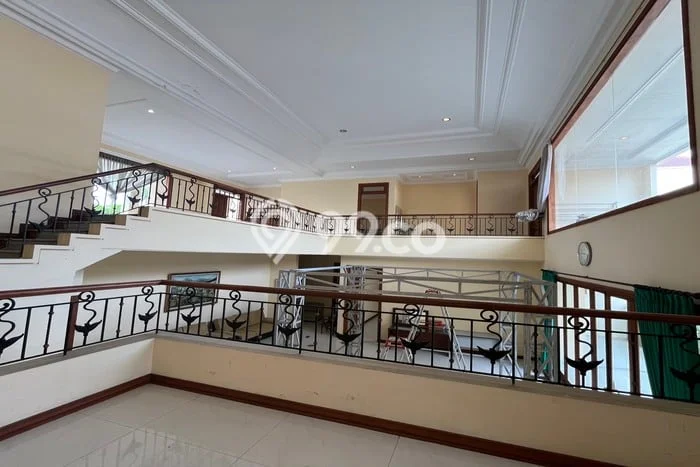 Rumah Elit Modern Tanpa Renovasi di Bandulan Malang Rumah Elit Modern Tanpa Renovasi di Bandulan Malang