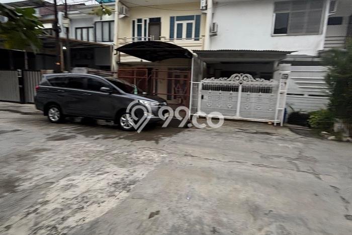 Dijual Rumah Strategis Bagus Punya 3 KT di Penjaringan Jakarta Utara - Dijual Rumah Strategis Bagus Punya 3 KT di Penjaringan Jakarta Utara -