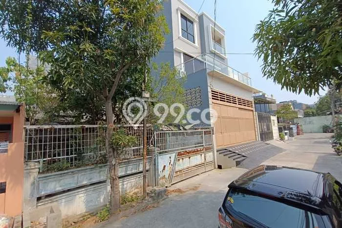 Hunian Nyaman Asri 3 KT Siap Pakai di Taman Palem Jakarta Barat Hunian Nyaman Asri 3 KT Siap Pakai di Taman Palem Jakarta Barat