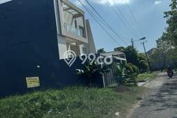 Dijual Tanah di Makassar Makassar Luas 220m2 SHM Dijual Tanah di Makassar Makassar Luas 220m2 SHM