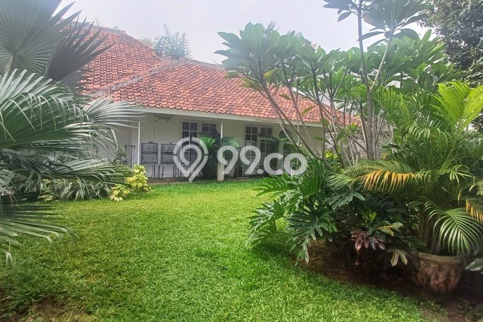 Rumah Luxury Modern Siap Huni di Joglo Jakarta Barat Rumah Luxury Modern Siap Huni di Joglo Jakarta Barat