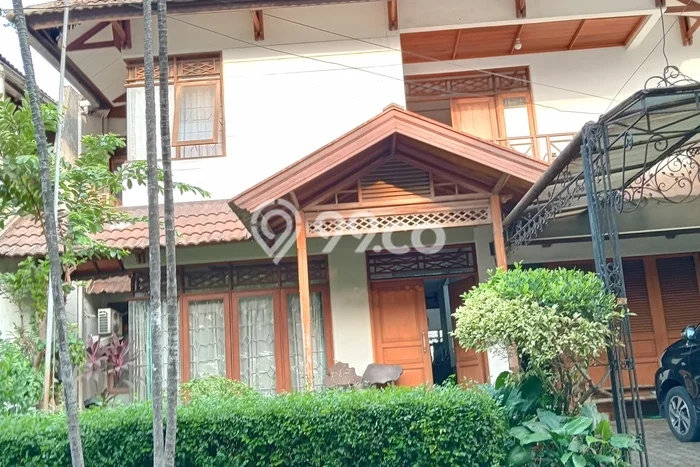 Hunian Mewah LB 425m2 Siap Huni Desain Elegan di Pejaten, Jakarta Selatan Hunian Mewah LB 425m2 Siap Huni Desain Elegan di Pejaten, Jakarta Selatan