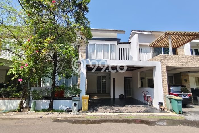Rumah Mewah LB 212m2 Siap Pakai Desain Elegan di Ulujami, Jakarta Selatan Rumah Mewah LB 212m2 Siap Pakai Desain Elegan di Ulujami, Jakarta Selatan