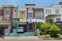 Rumah Luxury Modern Tanpa Renovasi di Srengseng Jakarta Barat Rumah Luxury Modern Tanpa Renovasi di Srengseng Jakarta Barat