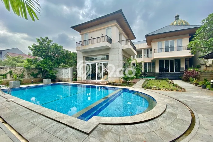 Disewakan Rumah Nyaman LT 1000m2 / LB 1100m2 di Joglo, Jakarta Barat Disewakan Rumah Nyaman LT 1000m2 / LB 1100m2 di Joglo, Jakarta Barat