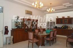 Rumah Elit Modern Siap Huni di Joglo Jakarta Barat Rumah Elit Modern Siap Huni di Joglo Jakarta Barat