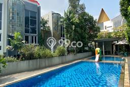 Rumah Elit LB 200m2 Siap Huni Desain Elegan di Jati Padang, Jakarta Selatan Rumah Elit LB 200m2 Siap Huni Desain Elegan di Jati Padang, Jakarta Selatan