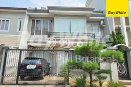 Rumah Luxury Modern Siap Huni di Puri Media Jakarta Barat Rumah Luxury Modern Siap Huni di Puri Media Jakarta Barat