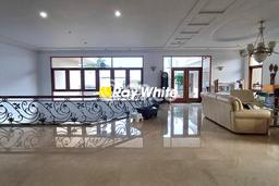 Rumah Elit Modern Tanpa Renovasi di Intercon Jakarta Barat Rumah Elit Modern Tanpa Renovasi di Intercon Jakarta Barat