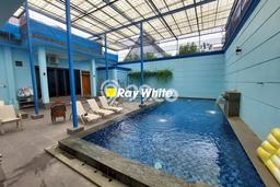 Jual Rumah Luas Megah Dengan View Cantik di Metro Permata, Tangerang Jual Rumah Luas Megah Dengan View Cantik di Metro Permata, Tangerang