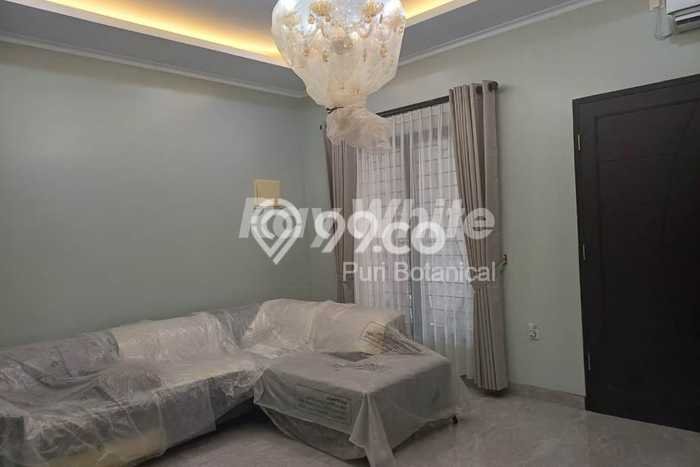 For Sale! Luxury House LT 135m2 Desain Elegan di Puri Indah For Sale! Luxury House LT 135m2 Desain Elegan di Puri Indah