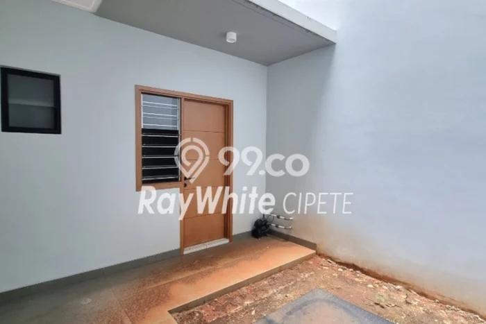 Rumah Elit Modern Siap Huni di Fatmawati Jakarta Selatan Rumah Elit Modern Siap Huni di Fatmawati Jakarta Selatan