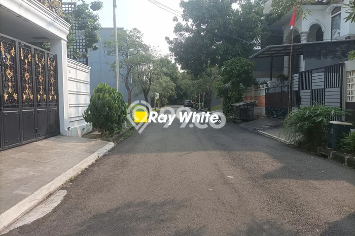 Dijual Tanah Lokasi Joglo, Jakarta Barat Seluas 180m2 Dijual Tanah Lokasi Joglo, Jakarta Barat Seluas 180m2