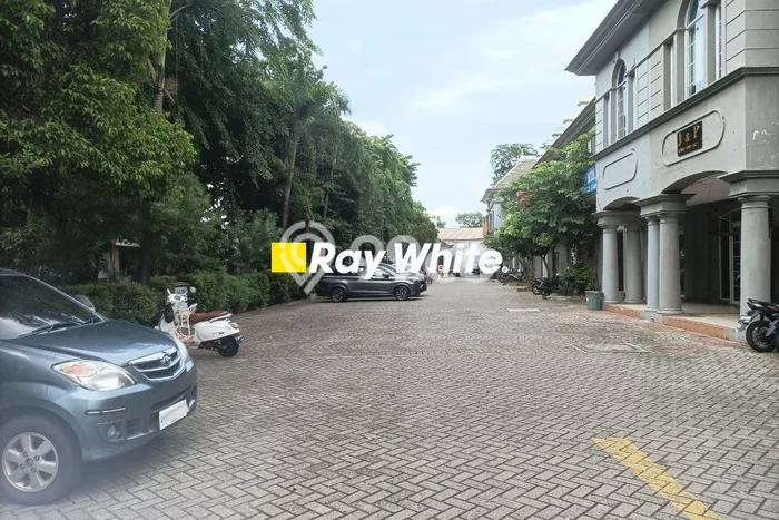 Ruko For Rent Kawasan Joglo, Luas 100m², Lokasi Komersial Ruko For Rent Kawasan Joglo, Luas 100m², Lokasi Komersial