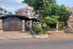 Rumah Elit LB 380m2 Siap Pakai Desain Elegan di Jaka Permai, Bekasi Rumah Elit LB 380m2 Siap Pakai Desain Elegan di Jaka Permai, Bekasi