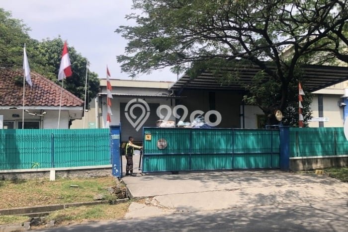 Lokasi Strategis! Dijual Pabrik Bisnis di Cikarang Selatan, Bekasi Kondisi Bagus Lokasi Strategis! Dijual Pabrik Bisnis di Cikarang Selatan, Bekasi Kondisi Bagus