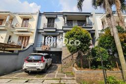 Siap Huni Rumah Mewah 4 Kamar di Cilandak Dekat ke Mana Pun Siap Huni Rumah Mewah 4 Kamar di Cilandak Dekat ke Mana Pun