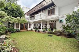 Rumah Luxury Modern Siap Huni di Bintaro Jakarta Selatan Rumah Luxury Modern Siap Huni di Bintaro Jakarta Selatan