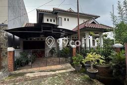 Dijual Rumah Mewah Megah Dengan View Eksklusif di Cirendeu, Jakarta Selatan Dijual Rumah Mewah Megah Dengan View Eksklusif di Cirendeu, Jakarta Selatan