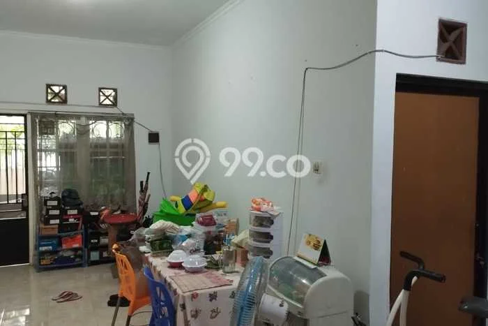 For Sale Hunian Rumah Terawat 3 Kamar di Tlogosari, Semarang For Sale Hunian Rumah Terawat 3 Kamar di Tlogosari, Semarang