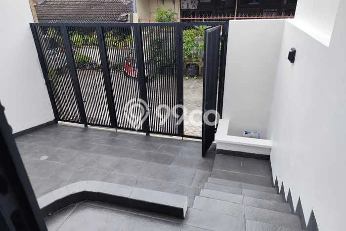 Jarang Ada! Rumah Kontrakan 2 Kamar Bagus Siap Huni Tanah Mas Jarang Ada! Rumah Kontrakan 2 Kamar Bagus Siap Huni Tanah Mas