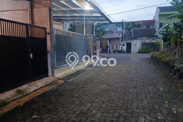 For Sale Hunian Rumah Nyaman 2 KT di Puri Anjasmoro, Semarang For Sale Hunian Rumah Nyaman 2 KT di Puri Anjasmoro, Semarang