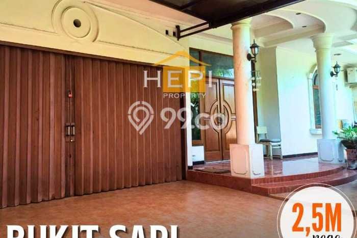 Dijual Rumah 3 Kamar Lokasi Ideal Nyaman dan Strategis di Banyumanik Dijual Rumah 3 Kamar Lokasi Ideal Nyaman dan Strategis di Banyumanik