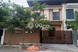Rumah Luas Asri 3 KT Siap Huni di Puri Anjasmoro Semarang Rumah Luas Asri 3 KT Siap Huni di Puri Anjasmoro Semarang