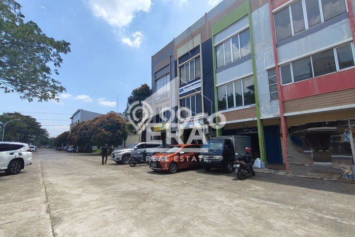 Unit Ruko Dijual di Bekasi LT 68m2 & LB 150m2 Unit Ruko Dijual di Bekasi LT 68m2 & LB 150m2