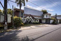Area Ramai! Kantor Dijual di Mlati untuk Bisnis Luas Bangunan 1576m2 Area Ramai! Kantor Dijual di Mlati untuk Bisnis Luas Bangunan 1576m2
