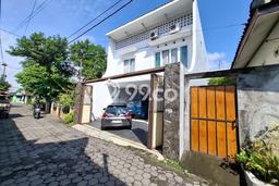 DIJUAL CEPAT! Rumah Modern area Godean, Sleman, Luas 142m2m² Bangunan 170m2m² Bisa Nego! DIJUAL CEPAT! Rumah Modern area Godean, Sleman, Luas 142m2m² Bangunan 170m2m² Bisa Nego!