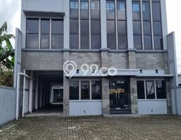 Kantor disewakan di Depok Sleman dengan luas bangunan 500m2 Kantor disewakan di Depok Sleman dengan luas bangunan 500m2