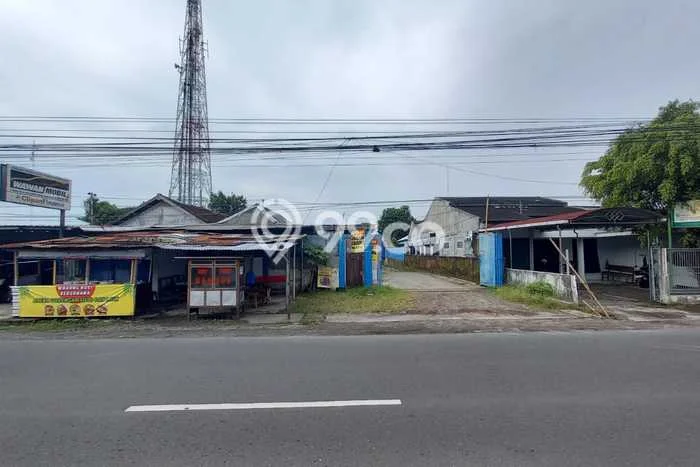 Gudang untuk disewa di Banguntapan punya LT 11811m2 & LB 1650m2 harga sewa kompetitif Gudang untuk disewa di Banguntapan punya LT 11811m2 & LB 1650m2 harga sewa kompetitif