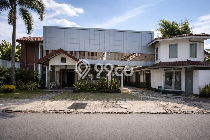 Area Ramai! Kantor Dijual di Mlati untuk Bisnis Luas Bangunan 1576m2 Area Ramai! Kantor Dijual di Mlati untuk Bisnis Luas Bangunan 1576m2