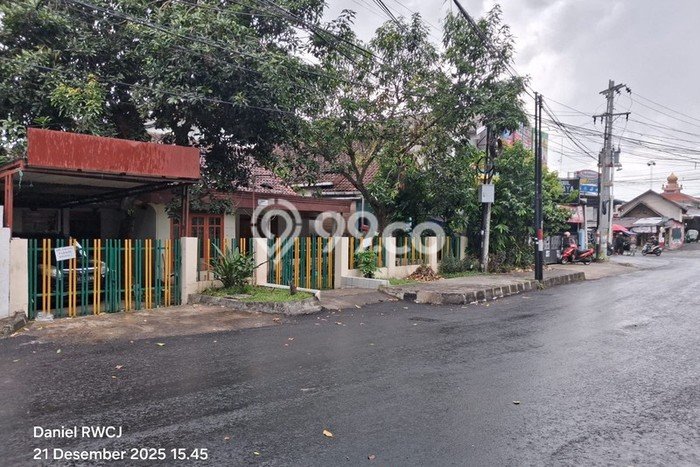 Untuk Dijual Kost di Gondokusuman, Yogyakarta, 12 KT, 5 KM, Luas 200m2 Untuk Dijual Kost di Gondokusuman, Yogyakarta, 12 KT, 5 KM, Luas 200m2