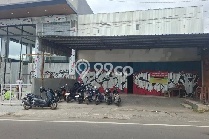 Komersial untuk disewa di Mlati punya LT 250m2 & LB 210m2 harga sewa kompetitif Komersial untuk disewa di Mlati punya LT 250m2 & LB 210m2 harga sewa kompetitif