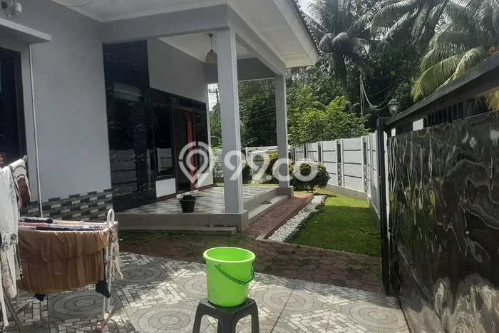 Jual Rumah Strategis Bagus Punya 5 KT di Cibinong Bogor SHM Jual Rumah Strategis Bagus Punya 5 KT di Cibinong Bogor SHM