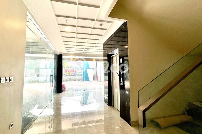 Dijual! Kantor di Pondok Pinang Jakarta Selatan LT 1000m2 / LB 2750m2 Kawasan Bisnis Dijual! Kantor di Pondok Pinang Jakarta Selatan LT 1000m2 / LB 2750m2 Kawasan Bisnis