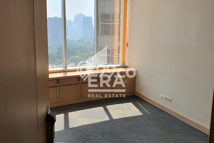 Unit Kantor Dijual di Jakarta Selatan LT 1m2 & LB 218m2 Unit Kantor Dijual di Jakarta Selatan LT 1m2 & LB 218m2