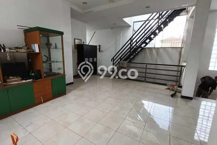 Rumah Kontrakan Jakarta Barat LT 150m2 LB 200m2 Area Taman Meruya Rumah Kontrakan Jakarta Barat LT 150m2 LB 200m2 Area Taman Meruya