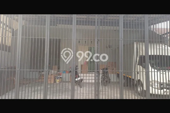 Rumah Mewah LB 400m2 Siap Pakai Desain Elegan di Bojong Indah, Jakarta Barat Rumah Mewah LB 400m2 Siap Pakai Desain Elegan di Bojong Indah, Jakarta Barat