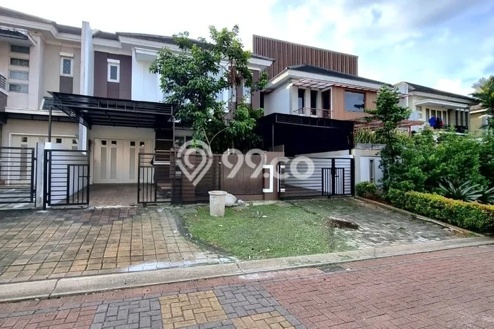 Disewakan! Rumah 4 Kamar Tidur &
3 Kamar Mandi di BSD City, Tangerang Disewakan! Rumah 4 Kamar Tidur &
3 Kamar Mandi di BSD City, Tangerang