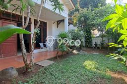 Jual Rumah Strategis Bagus Punya 3 KT di Cinere Depok SHM Jual Rumah Strategis Bagus Punya 3 KT di Cinere Depok SHM
