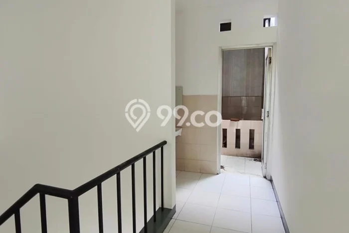 Disewakan Ruko di Kawasan Ramai Gading Serpong Luas 130m2 Disewakan Ruko di Kawasan Ramai Gading Serpong Luas 130m2