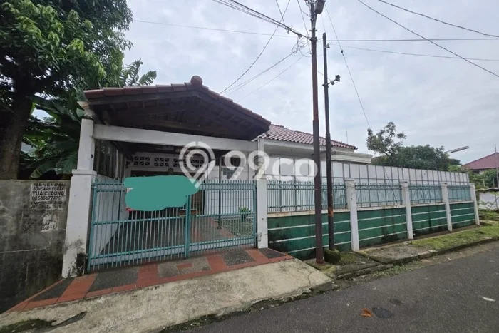Rumah Elit Modern Siap Huni di Kedoya Baru Jakarta Barat Rumah Elit Modern Siap Huni di Kedoya Baru Jakarta Barat