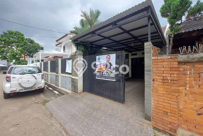 Rumah Mewah LB 180m2 Siap Huni Desain Elegan di Jatiwaringin, Jakarta Timur Rumah Mewah LB 180m2 Siap Huni Desain Elegan di Jatiwaringin, Jakarta Timur