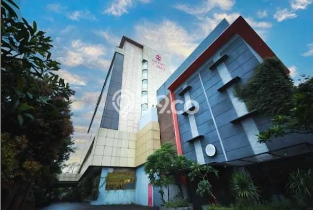Jual Hotel Strategis Kawasan , Luas 10217m2m², Mainroad, Kawasan Komersial Jual Hotel Strategis Kawasan , Luas 10217m2m², Mainroad, Kawasan Komersial