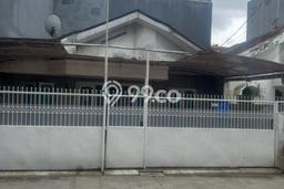 Rumah Siap Huni 3 KT 2 KM di Kelapa Gading, Jakarta Utara Rumah Siap Huni 3 KT 2 KM di Kelapa Gading, Jakarta Utara
