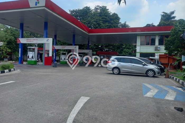 Unit Komersial Dijual di Jakarta Selatan LT 1702m2 & LB 100m2 Unit Komersial Dijual di Jakarta Selatan LT 1702m2 & LB 100m2